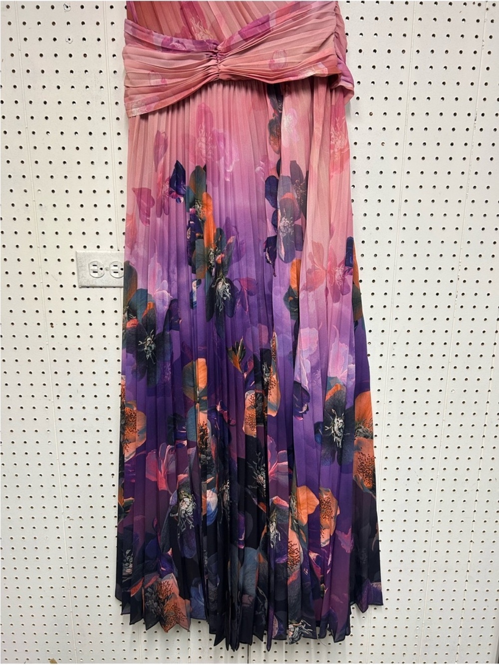 NWT- Karen Millen Pink to Purple Ombre One-Shoulder Pleated Gown- US 12 - Picture 5 of 12